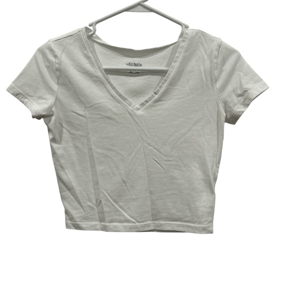 wild fable Tops - Wild Fable Gray Crop Fitted Short Sleeve Tee